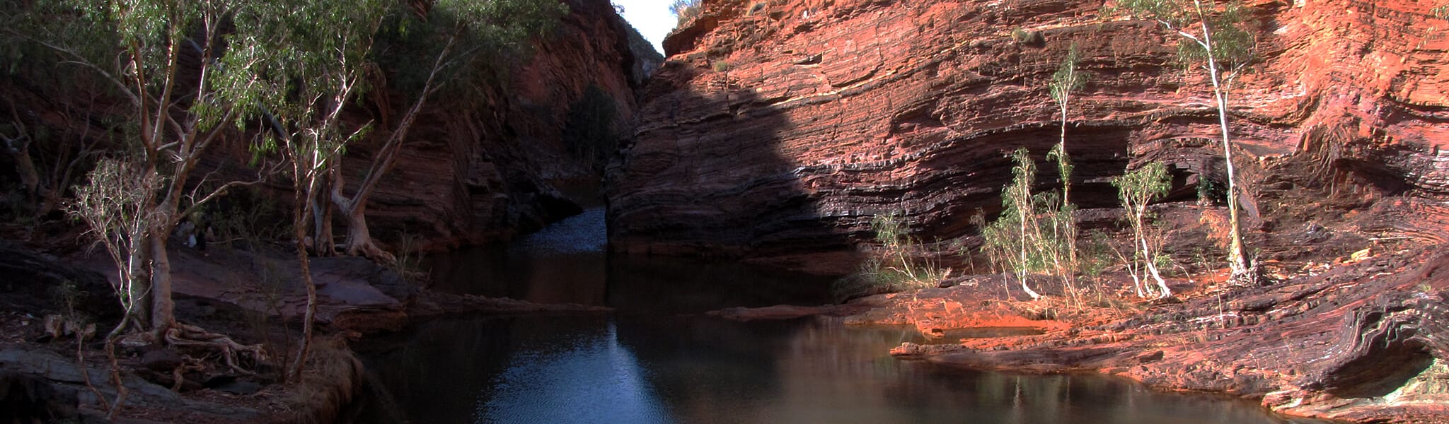 River cutting through red cliffs miralga creek