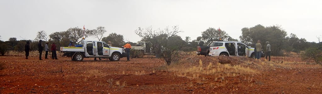 echoes team members and their vehicles in the wiluna region